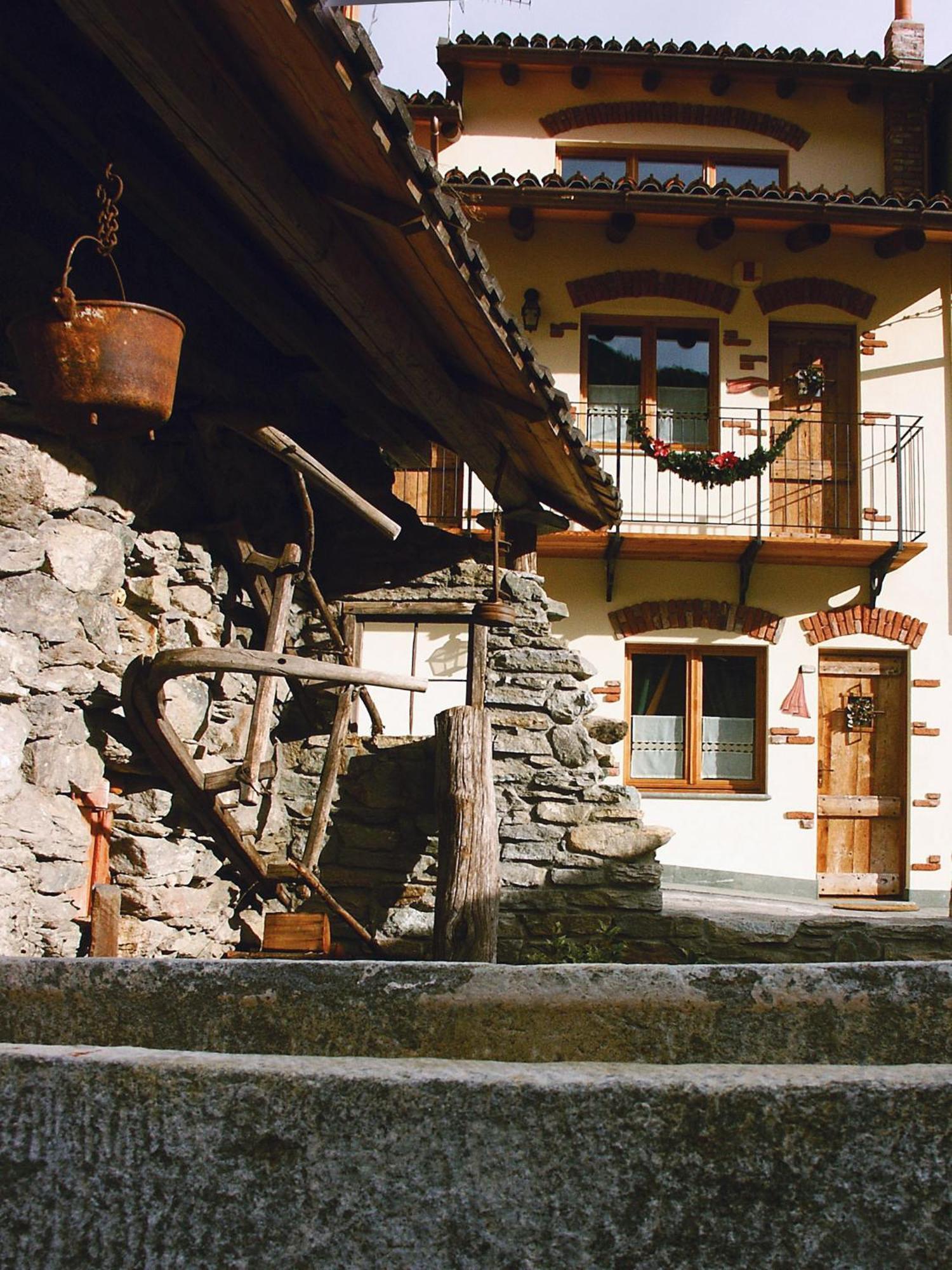 Le Village Montjovet Zewnętrze zdjęcie